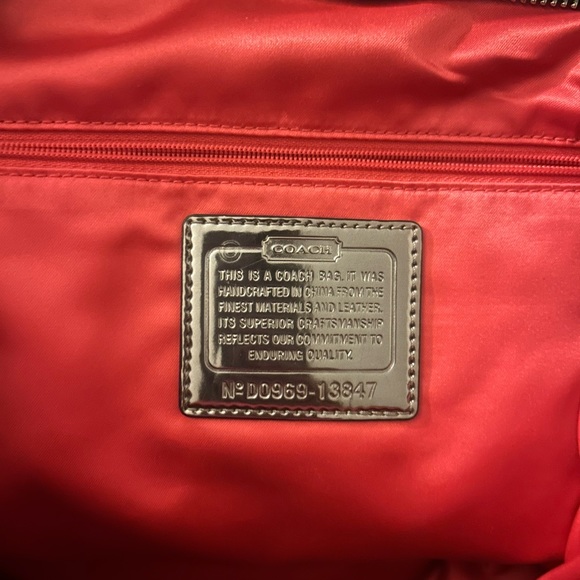 COACH Poppy Signature Logo Handbag - Picture 4 of 8